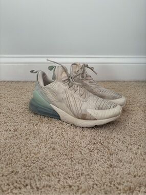 Nike Air Max 270